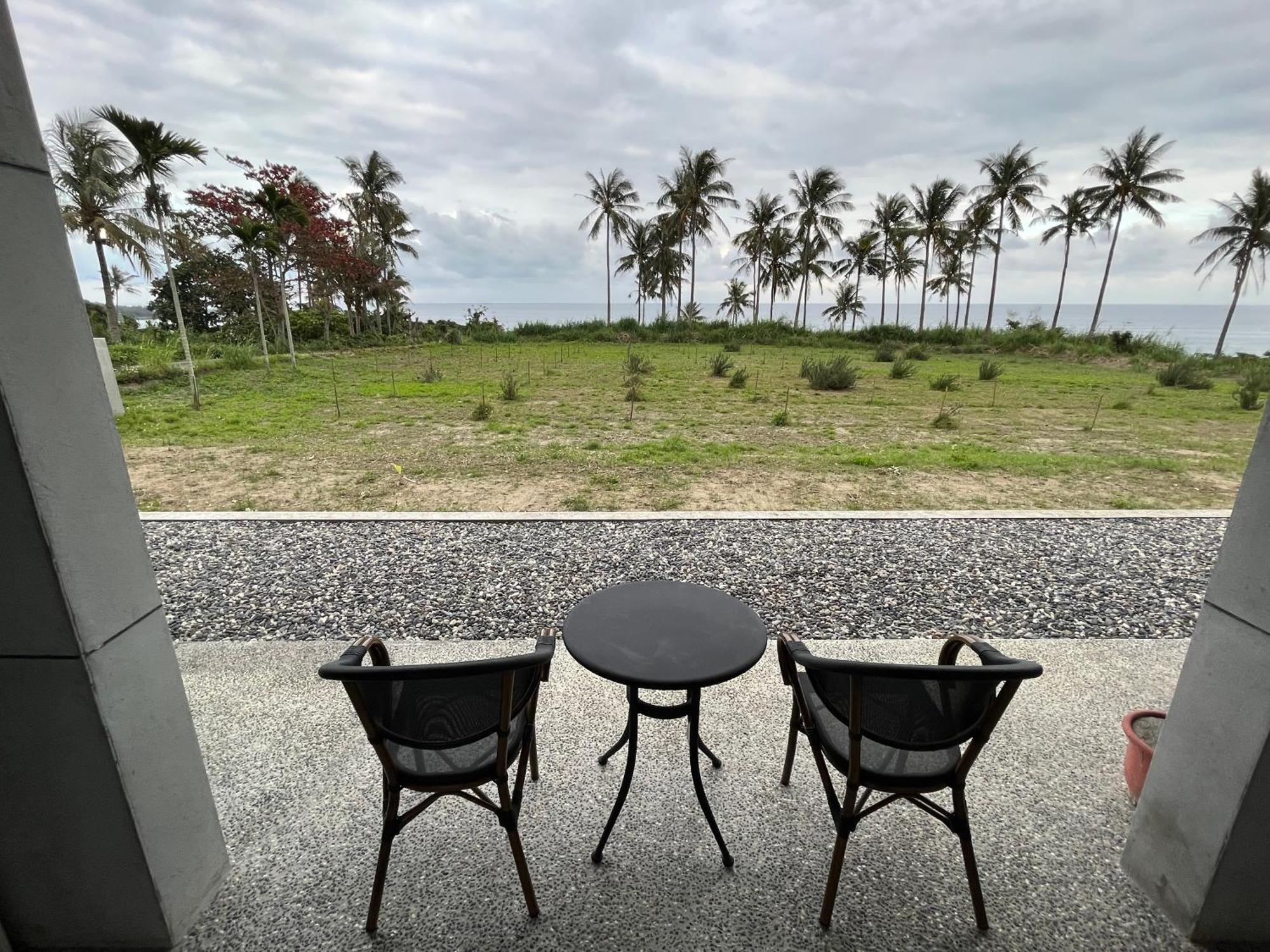 春夏秋冬海景民宿ocean View Motel Chenggong Esterno foto