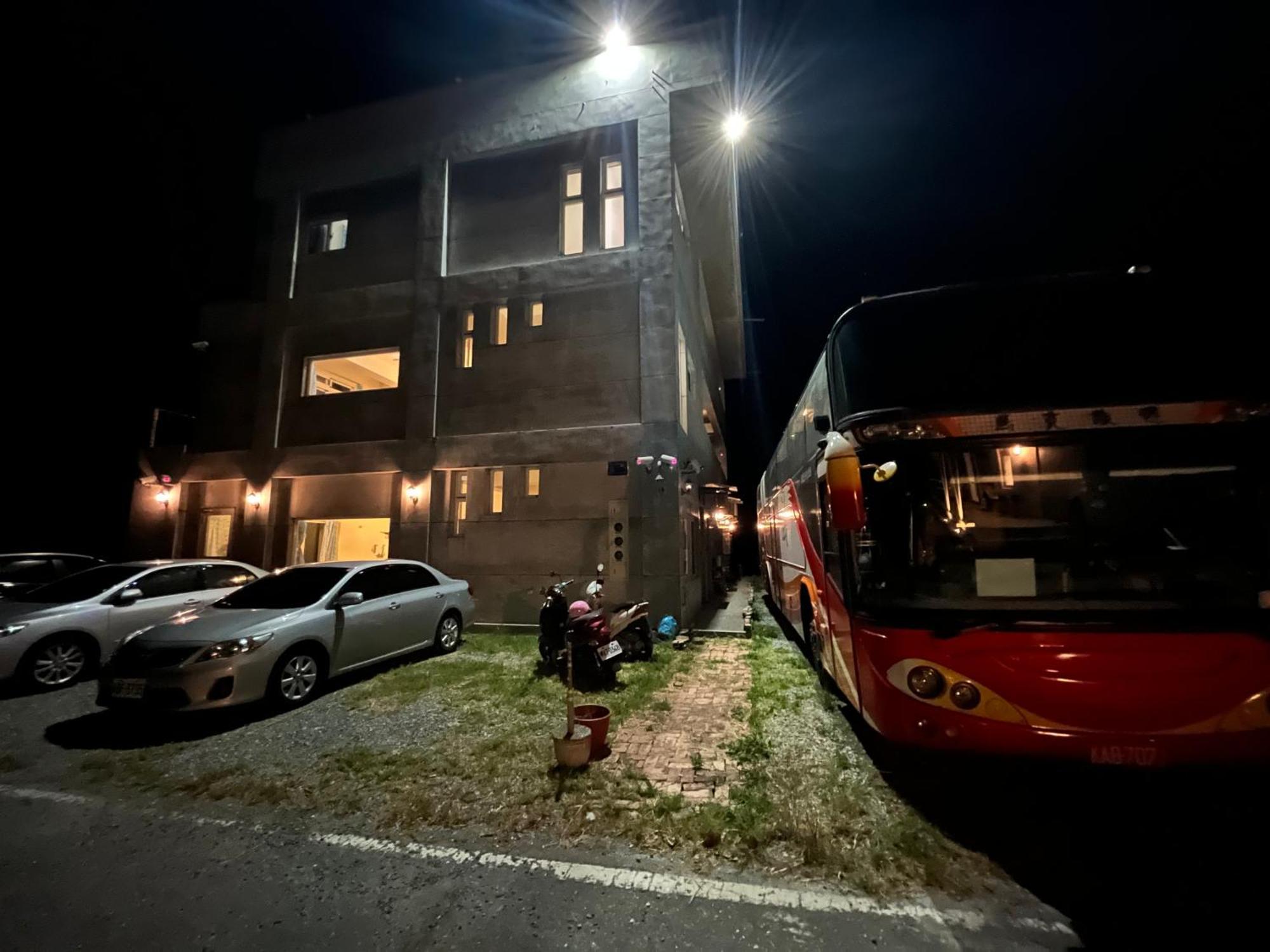 春夏秋冬海景民宿ocean View Motel Chenggong Esterno foto