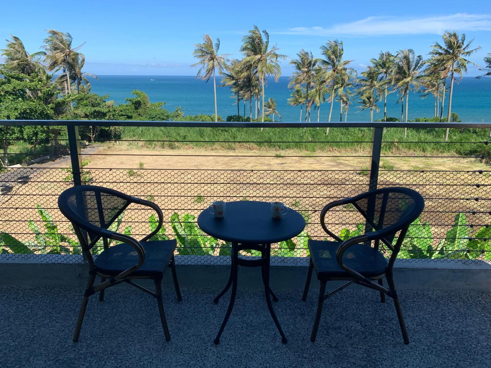 春夏秋冬海景民宿ocean View Motel Chenggong Esterno foto